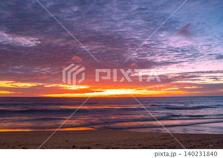 Time lapse Dramatic Sky Over Coastal Waters Time lapse Dramatic Sky Over Coastal Waters 140231840