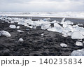 Icebergs on Diamond Beach in Iceland 140235834