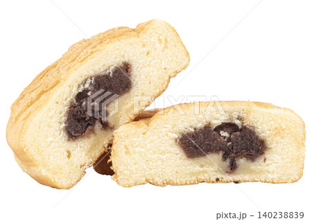 taiyaki with red bean paste isolated on white background 140238839