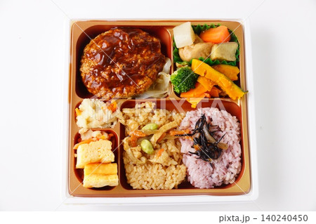 和風ハンバーグ弁当 140240450