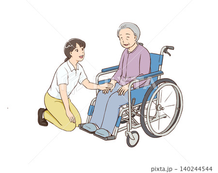 車椅子の高齢女性と介護スタッフ 車椅子の高齢女性と介護スタッフ 140244544
