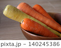 カラフルな人参 140245386