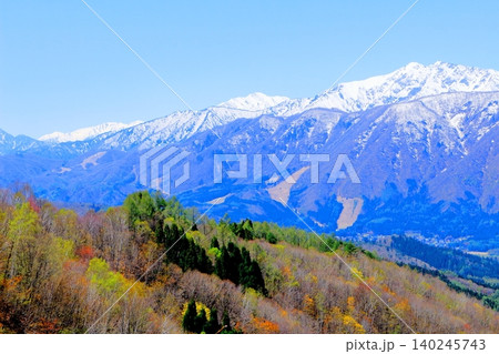 5月の白馬村からの北アルプス 信州の山々 信州の風景 5月の白馬村からの北アルプス 信州の山々 信州の風景 140245743