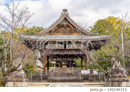 京都東山 新日吉神宮(いまひえじんぐう)新日吉神社 平安時代後白河上皇による創建 拝殿(舞殿) 京都東山 新日吉神宮(いまひえじんぐう)新日吉神社 平安時代後白河上皇による創建 拝殿(舞殿) 140246153