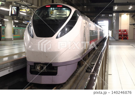 夜行列車改造が噂される常磐線特急車両E657系K19編成の工場入場列車 夜行列車改造が噂される常磐線特急車両E657系K19編成の工場入場列車 140246876