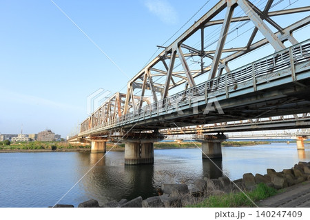 神奈川県・川崎市・多摩川・六郷川橋梁 神奈川県・川崎市・多摩川・六郷川橋梁 140247409