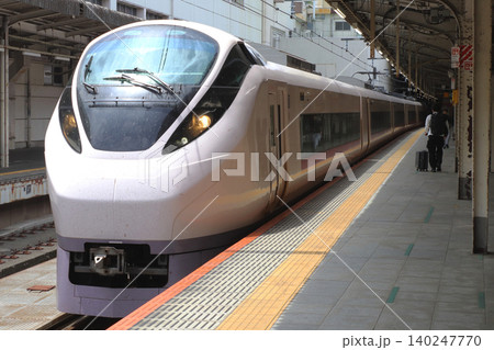 夜行列車改造が噂される常磐線特急車両E657系K19編成の工場入場列車 140247770