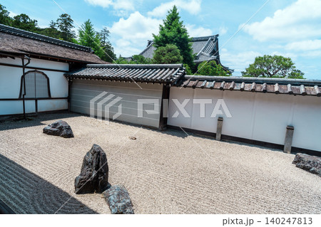 南禅寺の小方丈庭園　如心庭 140247813