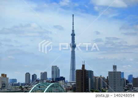 青空と東京スカイツリー 140248054