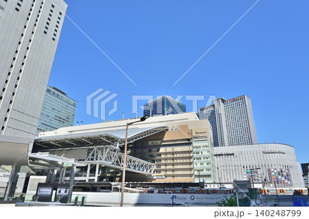 大阪駅前の都市風景 大阪駅前の都市風景 140248799