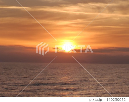 海の夕日と空⑨ 海の夕日と空⑨ 140250052