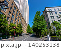 東京都霞ヶ関官庁街の都市景観 青空とオフィス街 140253138