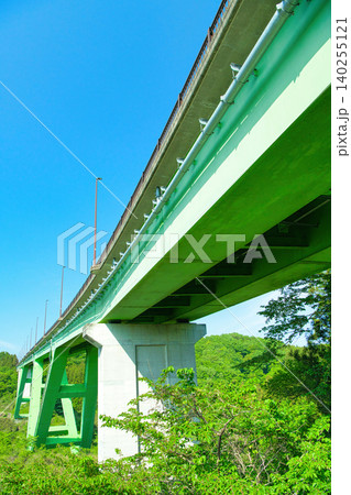 栃木県那須郡那須町 那須と那須塩原を結ぶりんどう大橋 栃木県那須郡那須町 那須と那須塩原を結ぶりんどう大橋 140255121
