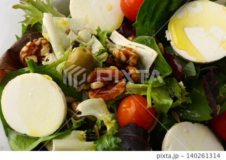 Healthy Summer Salad with Fresh Ingredients 140261314