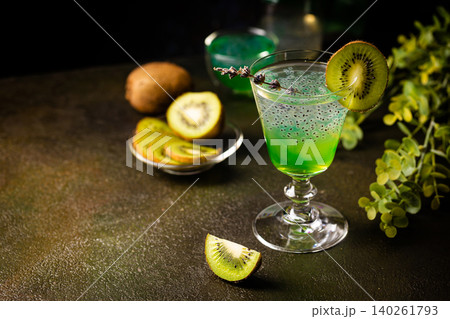 Cold cocktail kiwi drink Cold cocktail kiwi drink 140261793