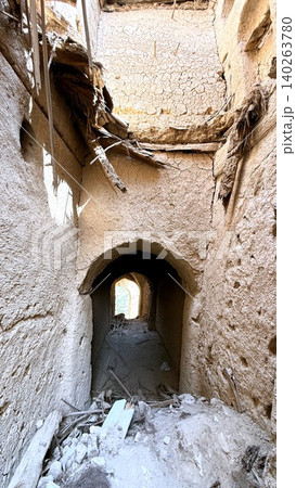 Old Crumbling Site. Historic Structure In Decay. Weathered Ruins With Broken Walls And Debris. Ancient Edifice Featuring Worn Arches And Scattered Remnants Everywhere Old Crumbling Site. Historic Structure In Decay. Weathered Ruins With Broken Walls And Debris. Ancient Edifice Featuring Worn Arches And Scattered Remnants Everywhere 140263780