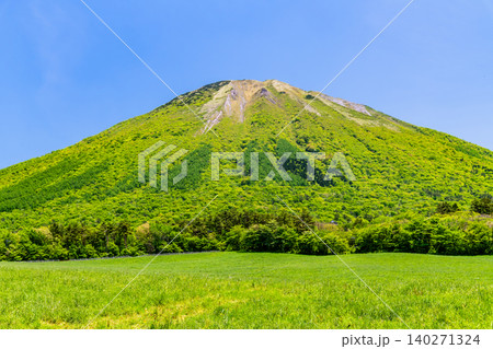 鳥取 初夏の大山 鳥取 初夏の大山 140271324