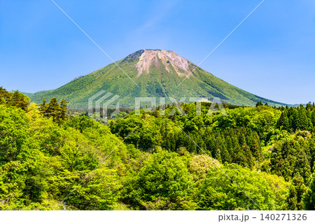 鳥取 初夏の大山 鳥取 初夏の大山 140271326