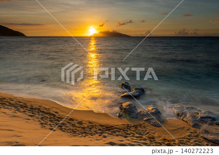 海亀産卵地永田いなか浜 夕景 屋久島(夏 海亀産卵地永田いなか浜 夕景 屋久島(夏 140272223