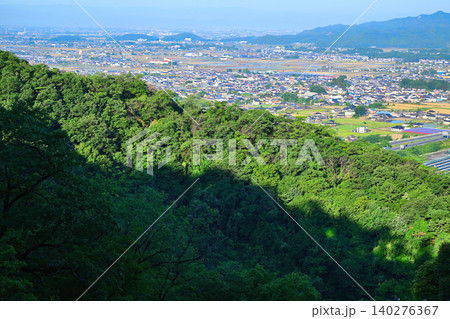 唐沢山城址から市街地の眺め　栃木県佐野市 140276367