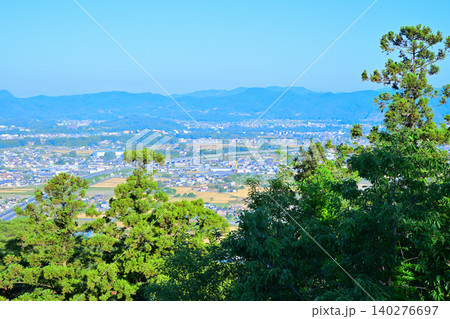 唐沢山城址　天狗岩から眼下の眺め　栃木県佐野市 140276697