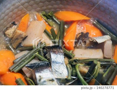 にしんとわらびの煮物 にしんとわらびの煮物 140278771
