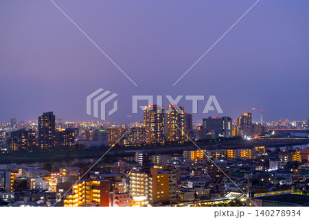 武蔵小杉から東京大田区方面を望む夜景 武蔵小杉から東京大田区方面を望む夜景 140278934