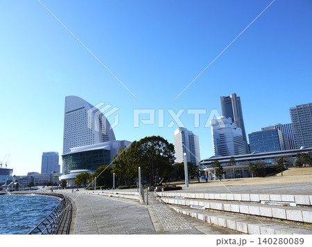 臨港パークから見たみなとみらい 臨港パークから見たみなとみらい 140280089
