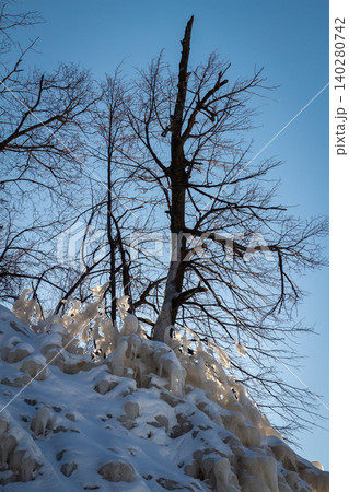 Icicles on the rocks Icicles on the rocks 140280742