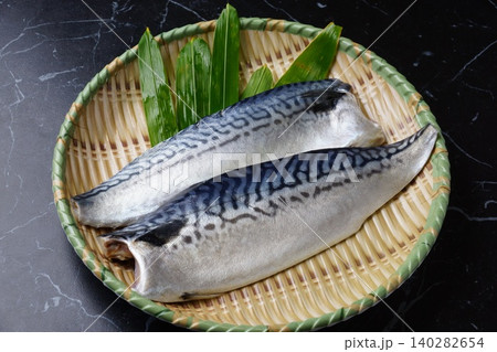 生鯖の切身 140282654