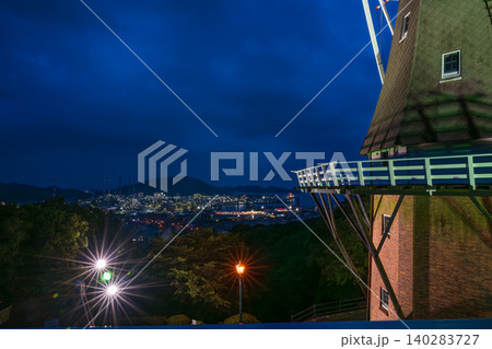 夕暮れの周南工場夜景夜の煌めき 夕暮れの周南工場夜景夜の煌めき 140283727