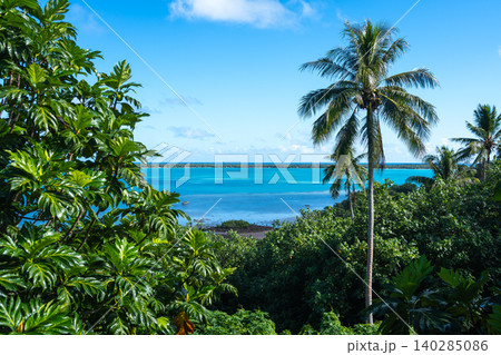 Coastal View and Ocean on Maupiti Island, French Polynesia Coastal View and Ocean on Maupiti Island, French Polynesia 140285086