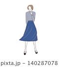 オフィスで微笑む女性 140287078