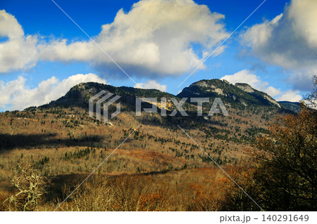 Grandfather Mountain in Autumn, North Carolina Grandfather Mountain in Autumn, North Carolina 140291649