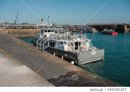 View of the city of Saint-Malo, France 140292267