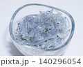 ガラスの器に入った生しらす 140296054