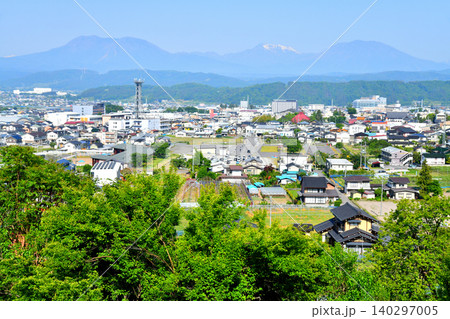 長野県中野市中心街を望む(長野県中野市)【2026.5】 長野県中野市中心街を望む(長野県中野市)【2026.5】 140297005