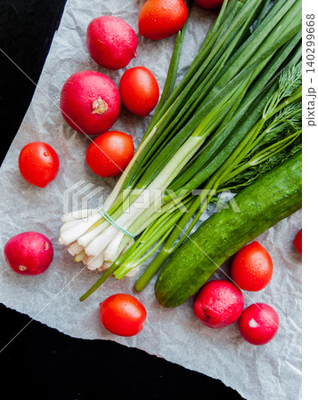 Seasonal gardening and growing fresh organic vegetables for healthy living and eating. 140299668