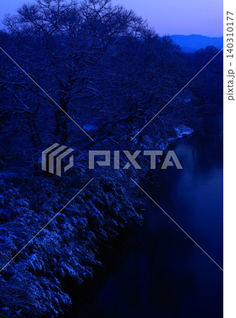 冬の北上川の風景 140310177