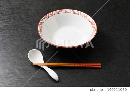 普通のラーメン　Food of soy sauce ramen Japan 140311080