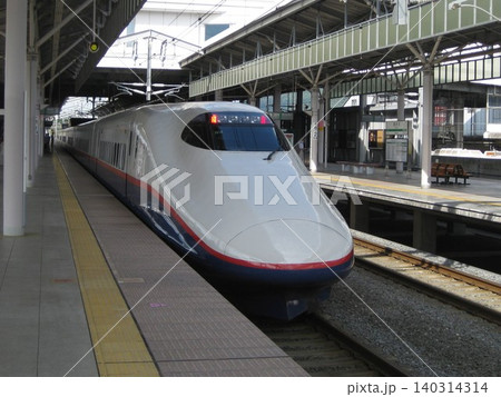 2011.9.16 長野新幹線(現北陸新幹線)軽井沢駅 E2系 2011.9.16 長野新幹線(現北陸新幹線)軽井沢駅 E2系 140314314