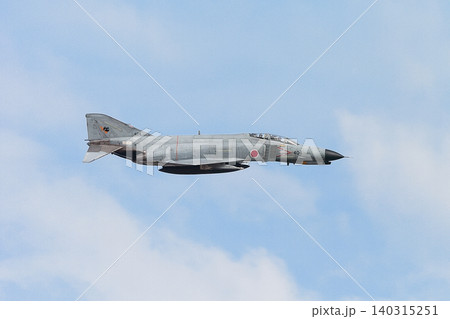 雲上の航空自衛隊F-4EJ改ファントムⅡ 雲上の航空自衛隊F-4EJ改ファントムⅡ 140315251