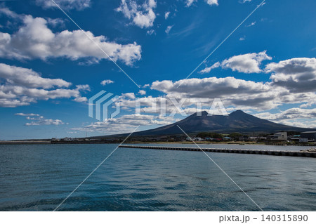 駒ヶ岳を望む夏空 駒ヶ岳を望む夏空 140315890