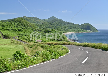 神威岬へ続く道 神威岬へ続く道 140319341