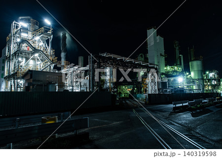 工場夜景 ~神奈川・川崎千鳥町・17~ 工場夜景 ~神奈川・川崎千鳥町・17~ 140319598