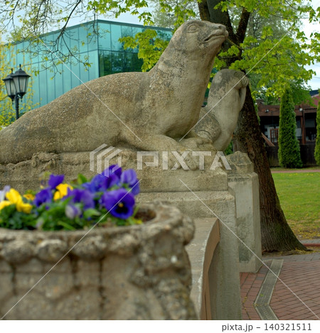 The sculpture group Marine Animals on the embankment of the Upper Pond in Kaliningrad The sculpture group Marine Animals on the embankment of the Upper Pond in Kaliningrad 140321511