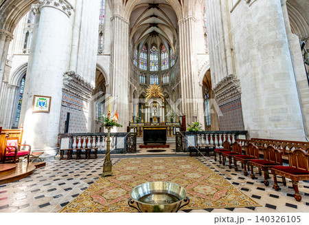 Netre-dame cathedral, Sees, orne, normandy, france Netre-dame cathedral, Sees, orne, normandy, france 140326105