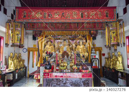 THAILAND PHUKET OLD TOWN SAM SAE JOO HUD SHRINE 140327276