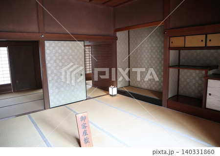 世界遺産登録を目指す琵琶湖八景の彦根城玄宮楽々園の風景 世界遺産登録を目指す琵琶湖八景の彦根城玄宮楽々園の風景 140331860