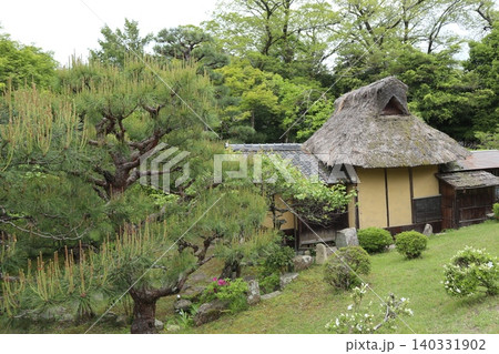 世界遺産登録を目指す琵琶湖八景の彦根城玄宮楽々園の風景 世界遺産登録を目指す琵琶湖八景の彦根城玄宮楽々園の風景 140331902